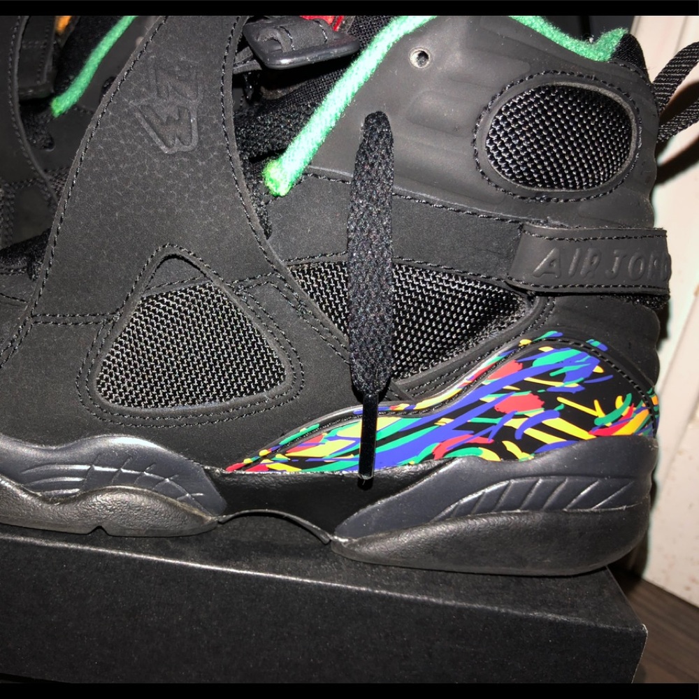Shoes - Picture 2 of 4